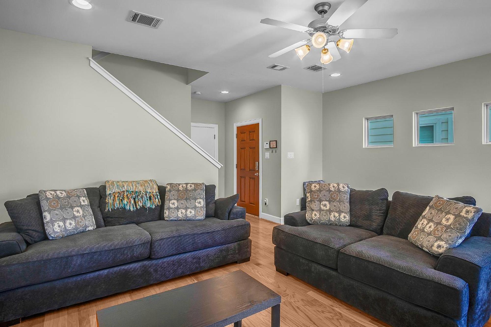 Holiday home New Build - King Bed 3 Br/3 Ba By Downtown Houston