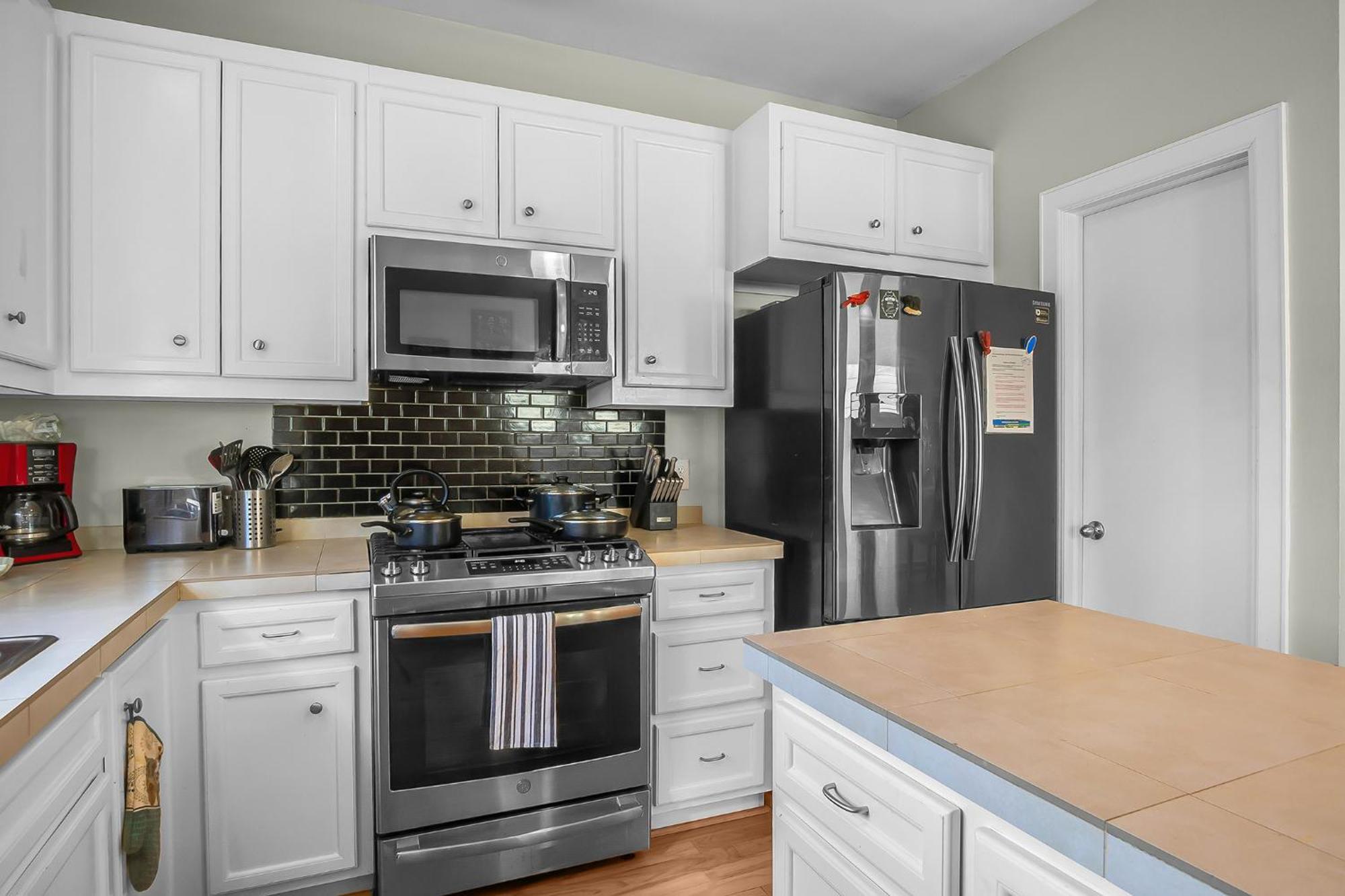New Build - King Bed 3 Br/3 Ba By Downtown *